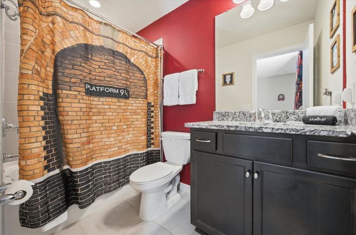 Image No.11-5 Bed Property for sale