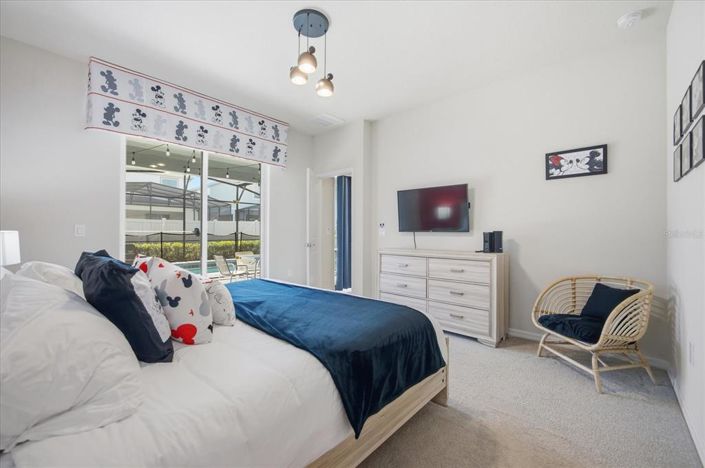 Image No.22-5 Bed Property for sale