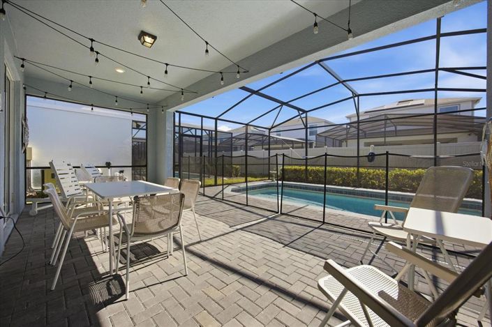 Image No.25-5 Bed Property for sale