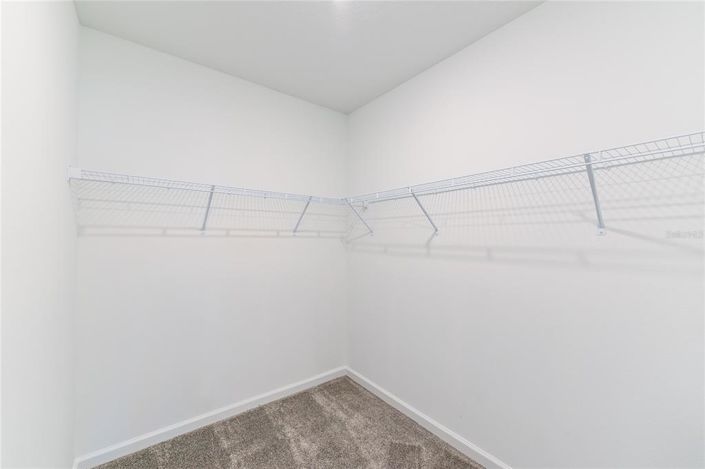 Image No.28-5 Bed Property for sale