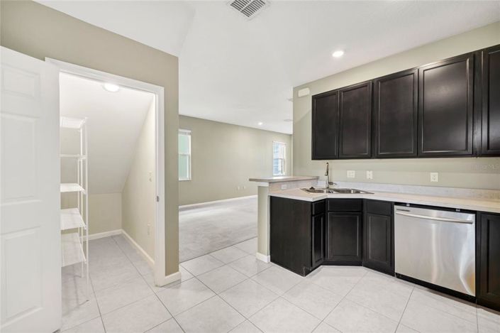 Image No.8-Propriété de 5 chambres à vendre à Davenport