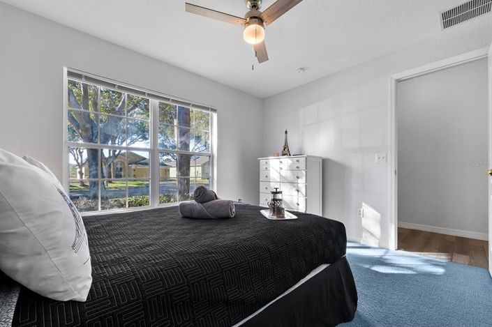 Image No.36-5 Bed Property for sale