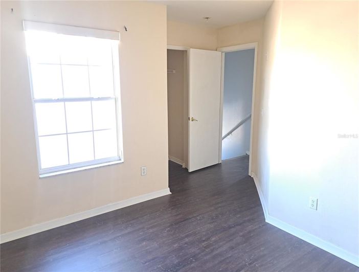 Image No.16-4 Bed Townhouse for sale