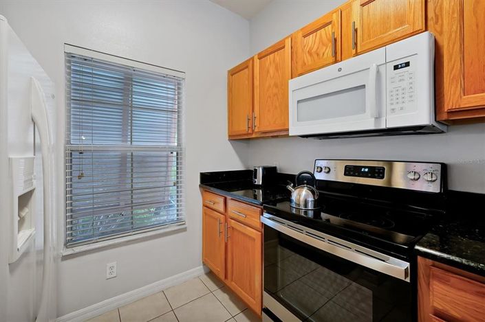 Image No.10-3 Bed Townhouse for sale