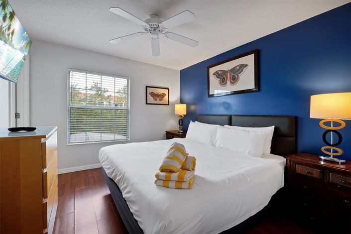 Image No.20-3 Bed Townhouse for sale