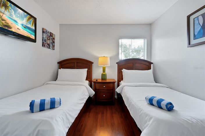 Image No.27-3 Bed Townhouse for sale