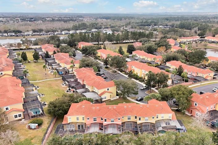 Image No.41-3 Bed Townhouse for sale