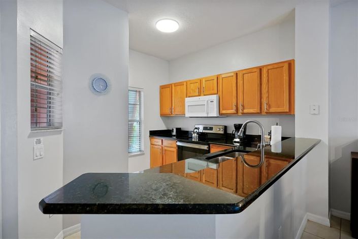 Image No.7-3 Bed Townhouse for sale