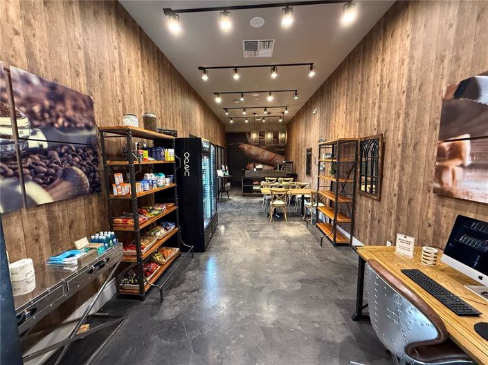 Image No.42-4 Bed Townhouse for sale