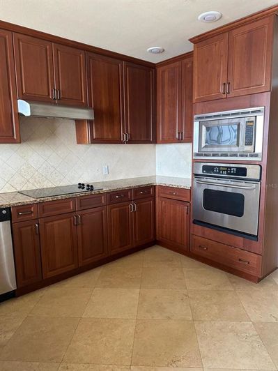 Image No.10-Propriété de 4 chambres à vendre à Orlando