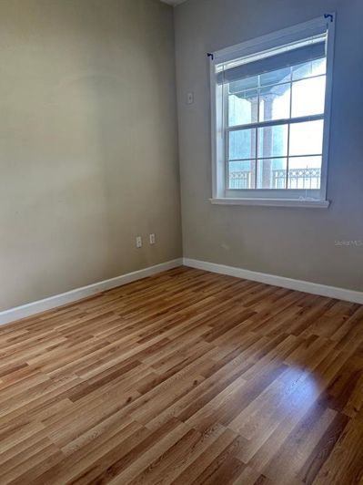 Image No.21-Propriété de 4 chambres à vendre à Orlando