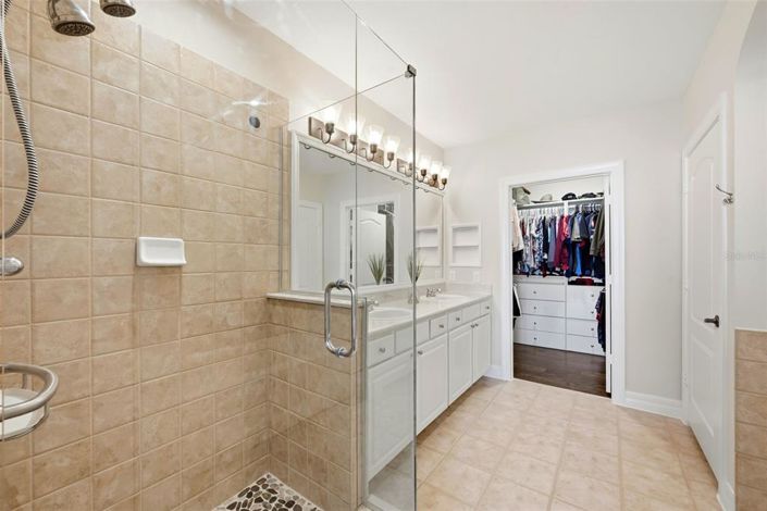 Image No.21-2 Bed Property for sale