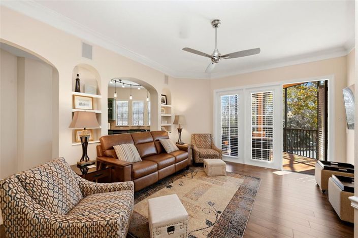 Image No.6-2 Bed Property for sale