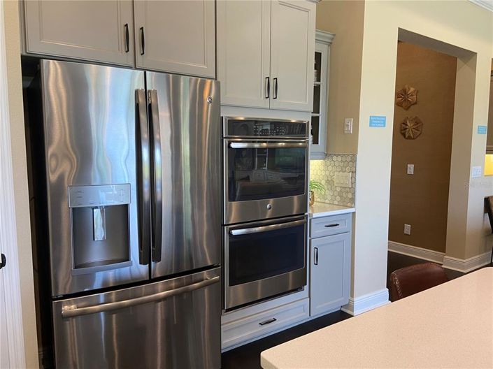 Image No.10-3 Bed Property for sale