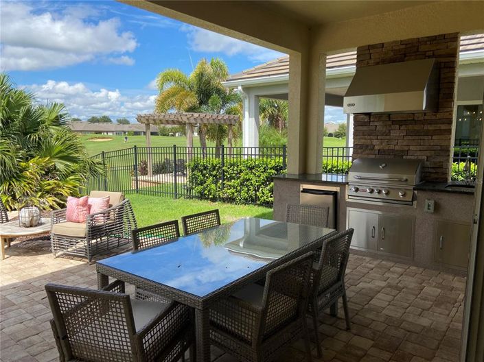 Image No.30-3 Bed Property for sale