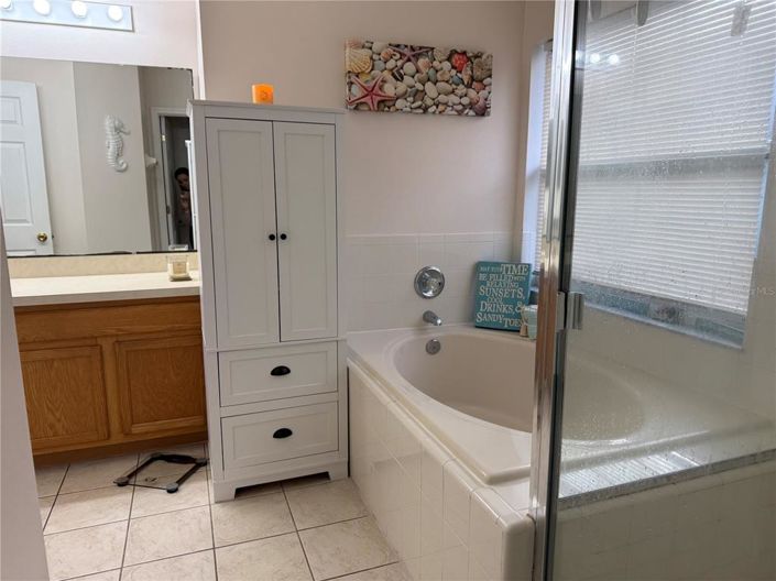 Image No.9-4 Bed Property for sale