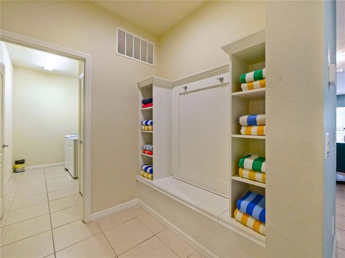 Image No.33-10 Bed Property for sale