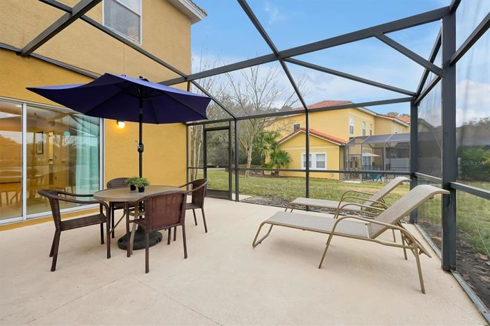 Image No.14-3 Bed Townhouse for sale