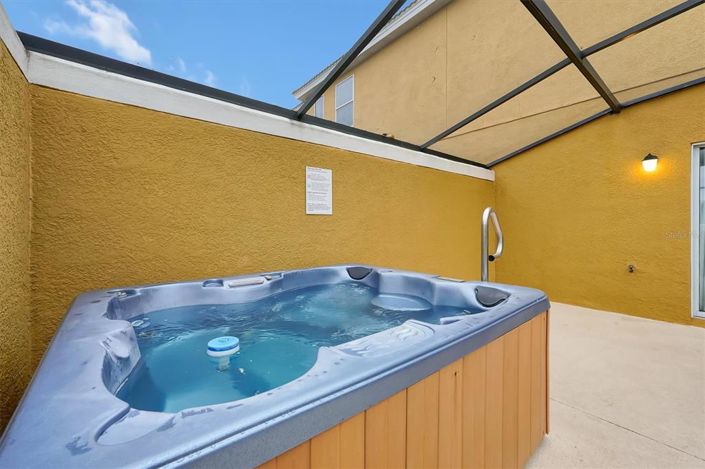 Image No.18-3 Bed Townhouse for sale