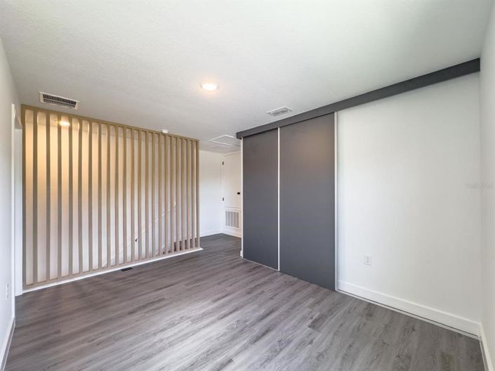 Image No.21-3 Bed Townhouse for sale