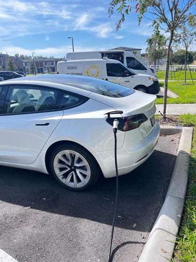 Image No.34-3 Bed Townhouse for sale