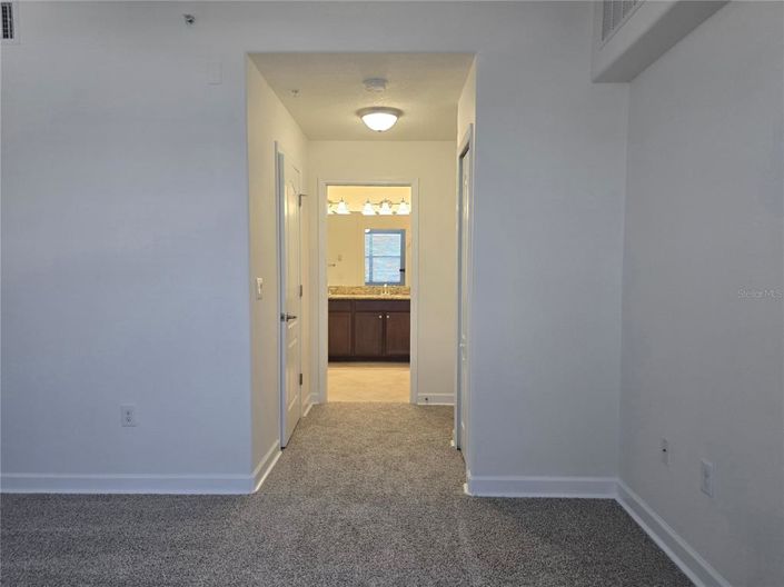 Image No.18-2 Bed Property for sale