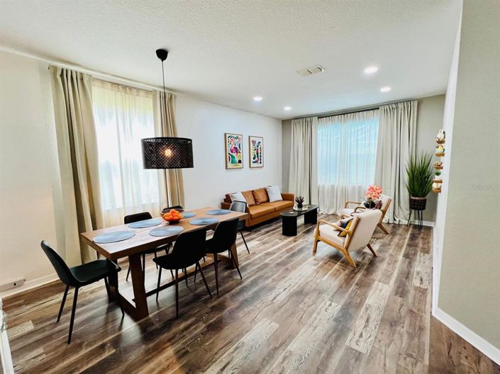 Image No.7-5 Bed Property for sale