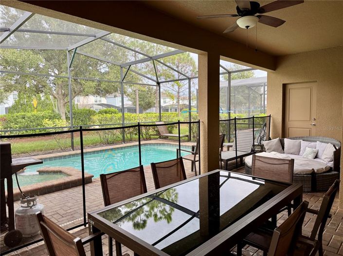 Image No.22-7 Bed Property for sale