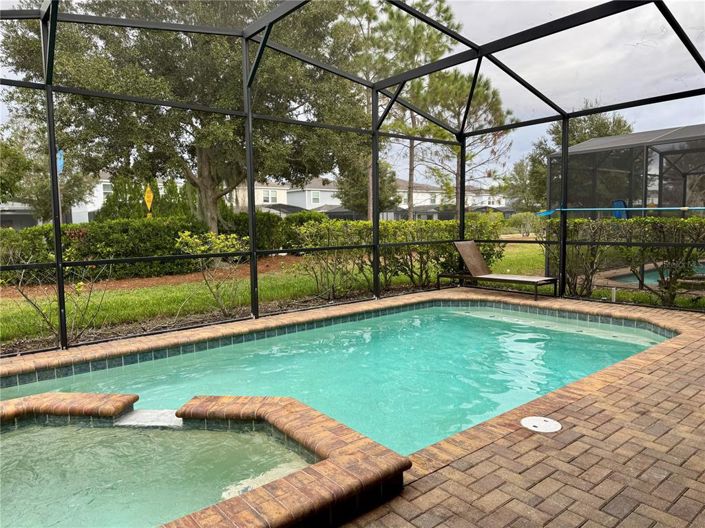 Image No.24-7 Bed Property for sale