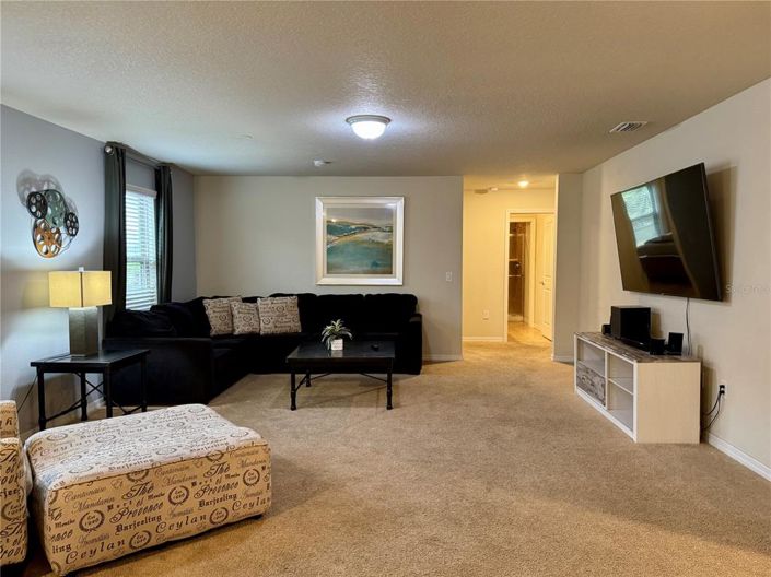 Image No.26-7 Bed Property for sale