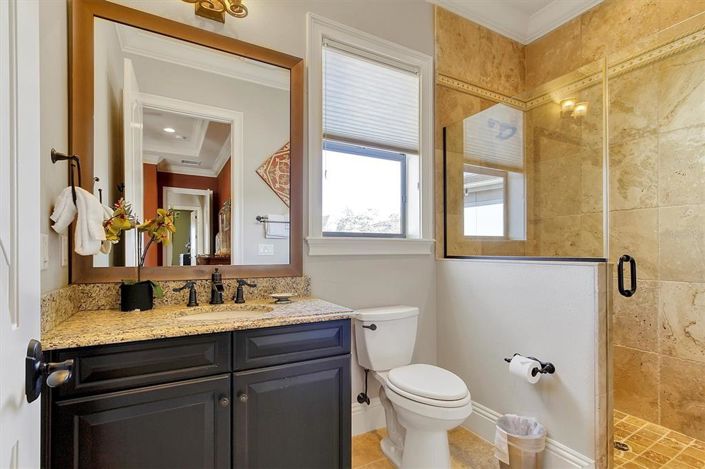 Image No.57-5 Bed Property for sale