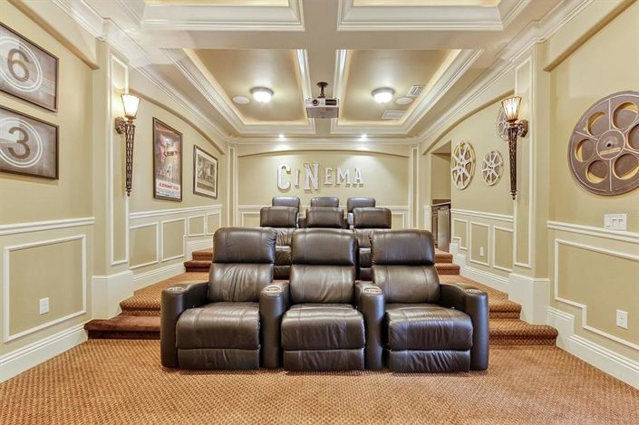 Image No.59-5 Bed Property for sale