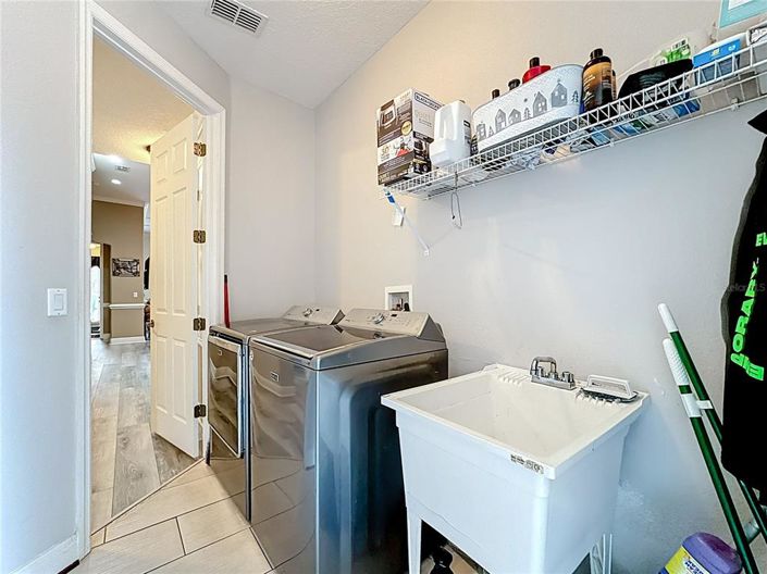 Image No.27-4 Bed Property for sale