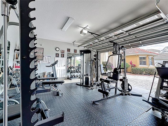 Image No.30-4 Bed Property for sale