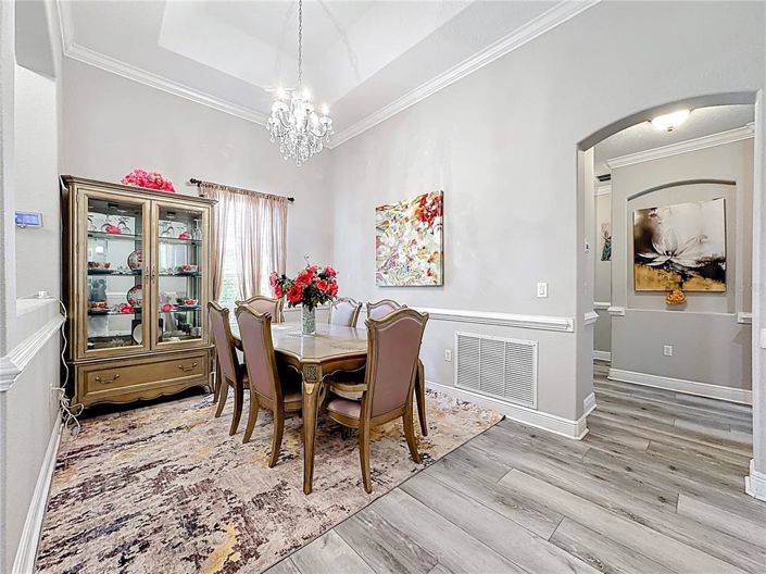 Image No.5-4 Bed Property for sale