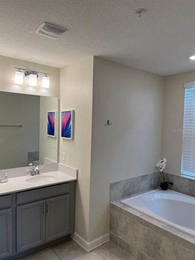 Image No.21-2 Bed Property for sale