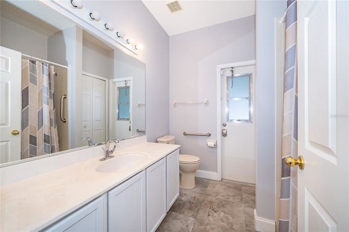 Image No.18-4 Bed Property for sale