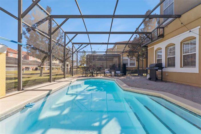 Image No.33-4 Bed Townhouse for sale