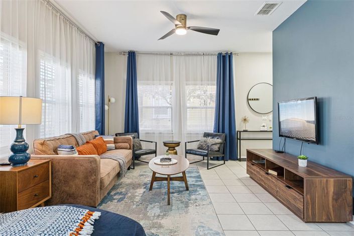 Image No.4-4 Bed Townhouse for sale