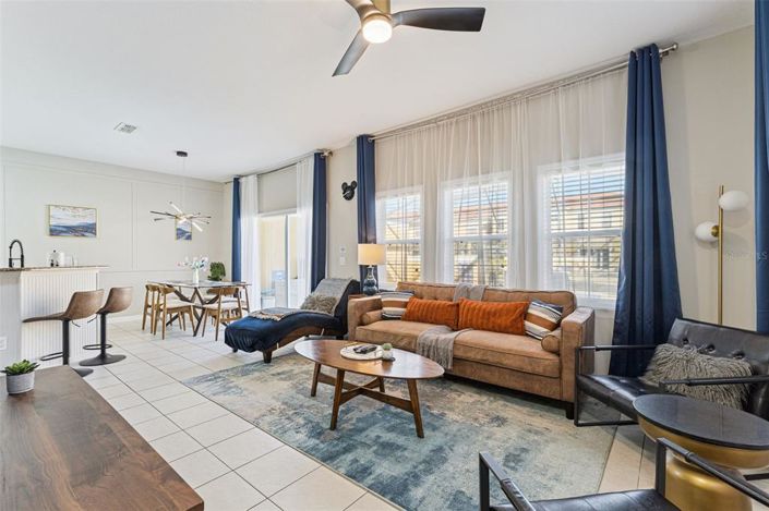 Image No.7-4 Bed Townhouse for sale