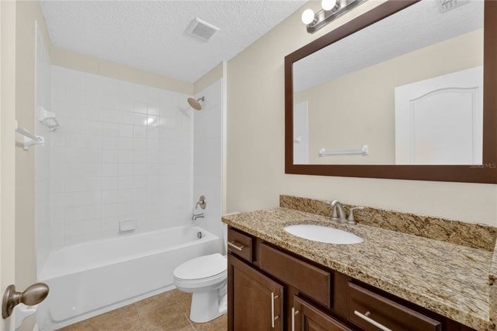 Image No.13-3 Bed Townhouse for sale