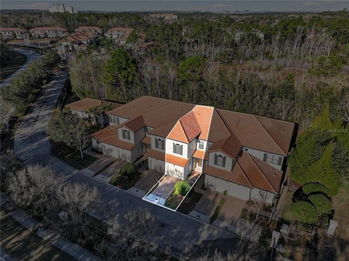 Image No.26-3 Bed Townhouse for sale