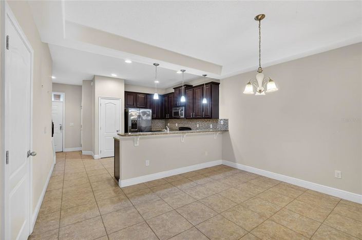 Image No.6-3 Bed Townhouse for sale