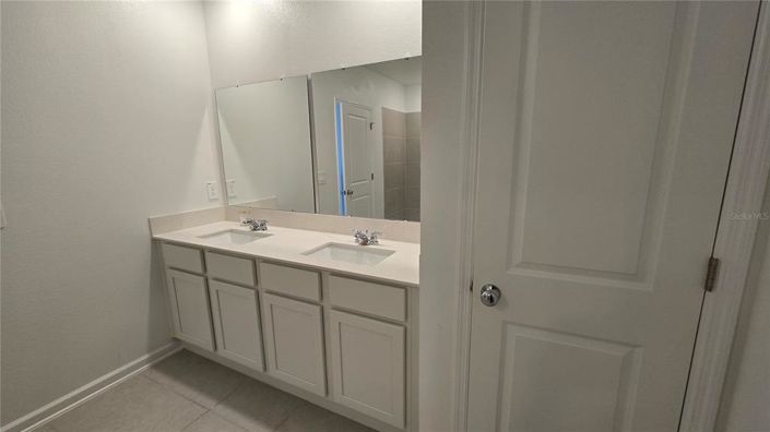 Image No.20-Propriété de 4 chambres à vendre à Kissimmee