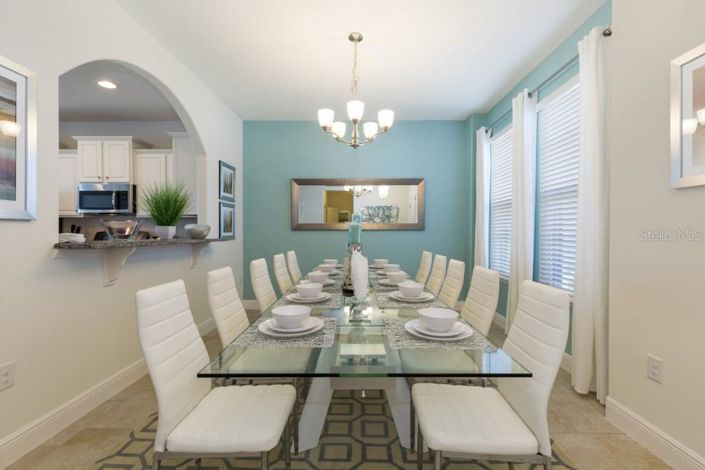 Image No.6-5 Bed Property for sale