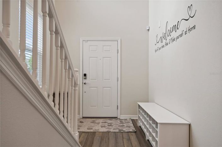 Image No.2-6 Bed Property for sale