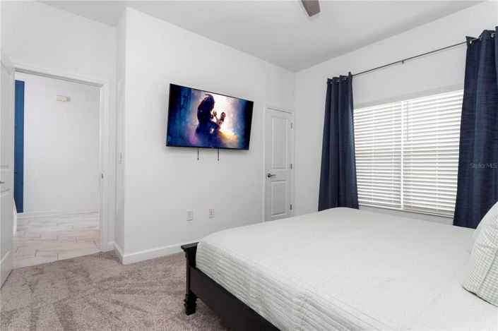 Image No.11-4 Bed Townhouse for sale