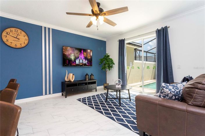 Image No.12-4 Bed Townhouse for sale