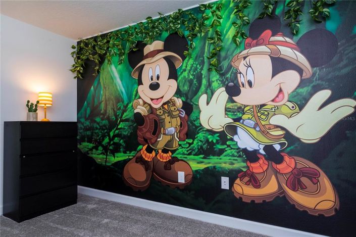 Image No.28-4 Bed Townhouse for sale