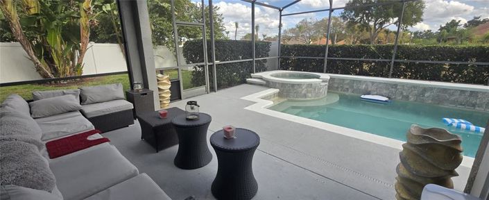 Image No.7-4 Bed Property for sale